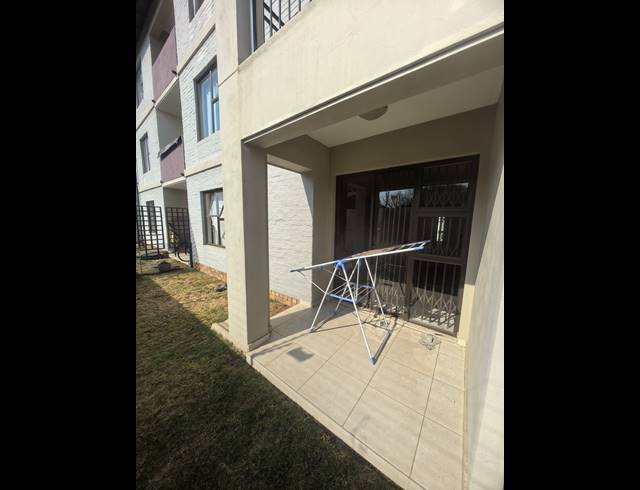 1 BEDROOM APARTMENT FOR SALE IN NORTON PARK